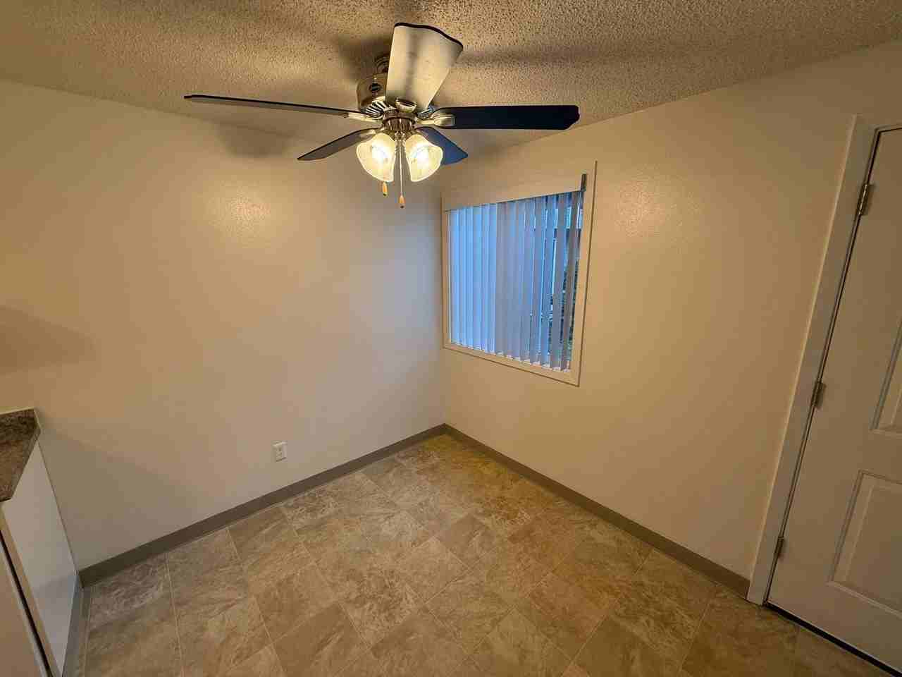 329 Senate St Nw - Photo 4 of 18