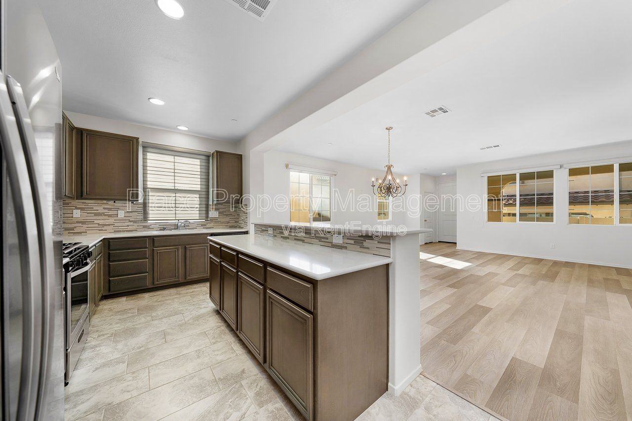 1708 Cal Orchid Pl #3 - Photo 6 of 34