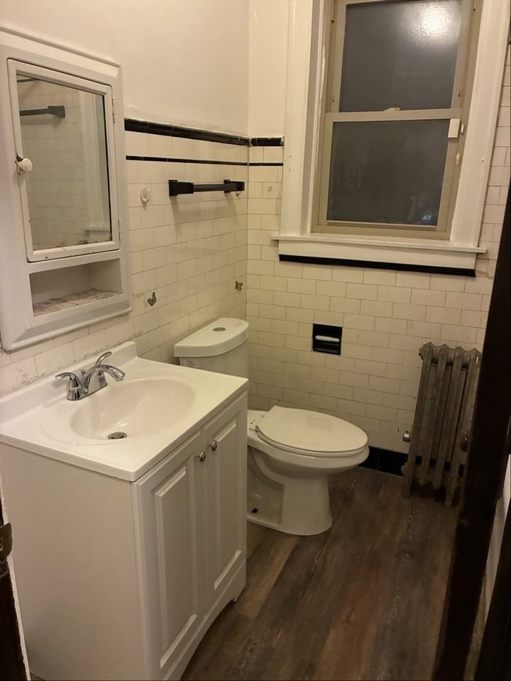 9033 S Loomis St #1B - Photo 7 of 7