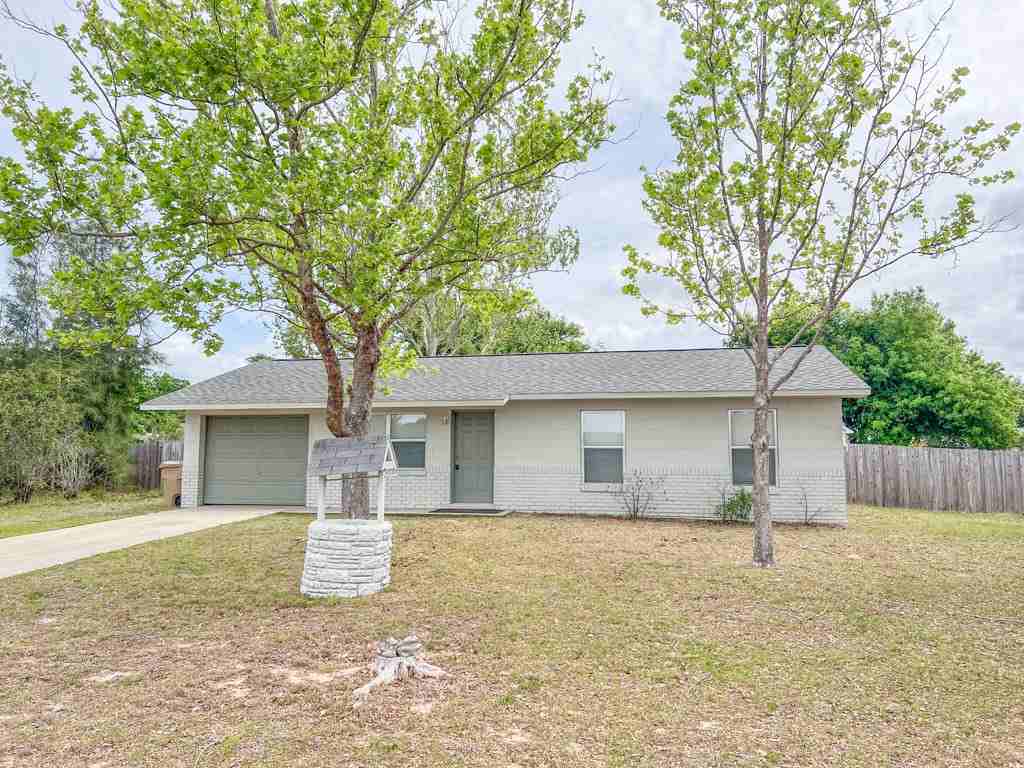 36308 Stratford Ct - Photo 3 of 18