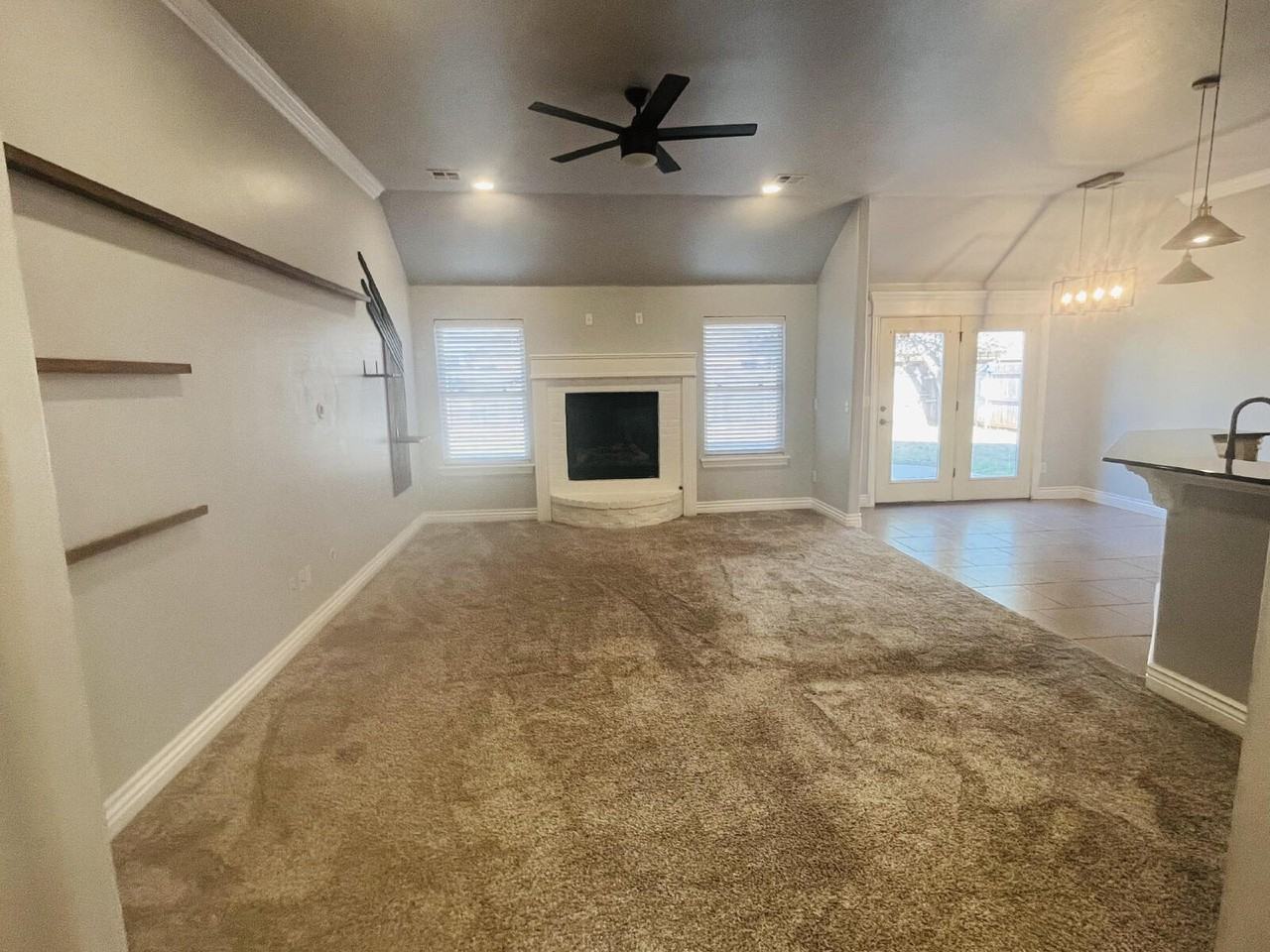 2833 Busheywood Dr - Photo 5 of 35