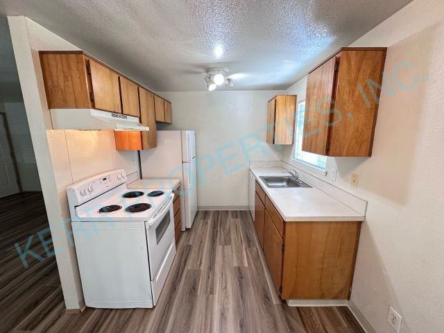 2211 Se 96th Dr - Photo 6 of 16