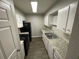 featured image of 642 Morningview Dr