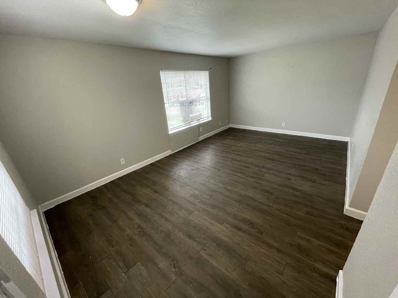 642 Morningview Dr - Photo 7 of 10