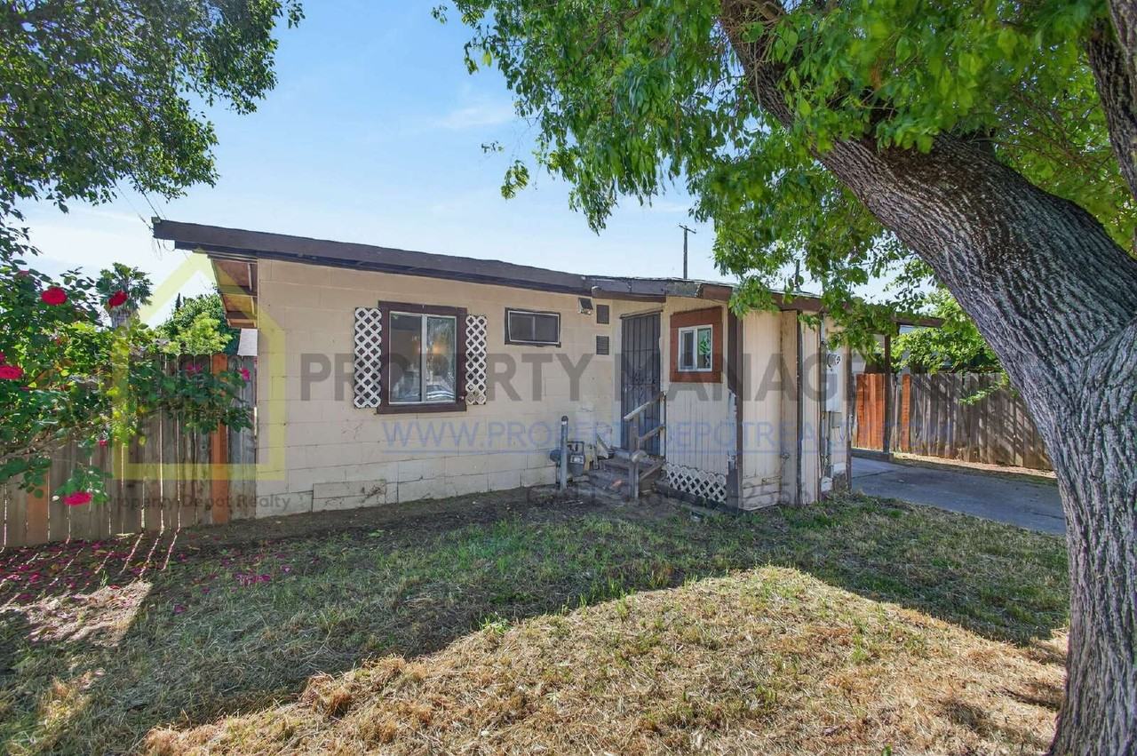 302 Chennault Ct - Photo 7 of 37