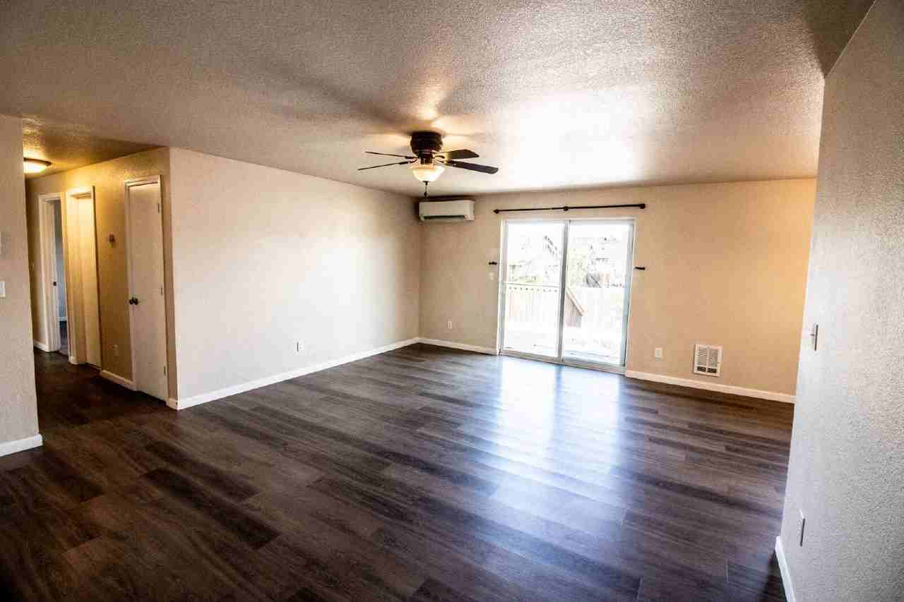 2827 Sw Pumice Ave - Photo 3 of 31