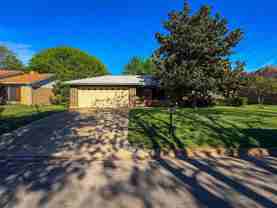 3708 Holland Dr - Photo 1 of 1