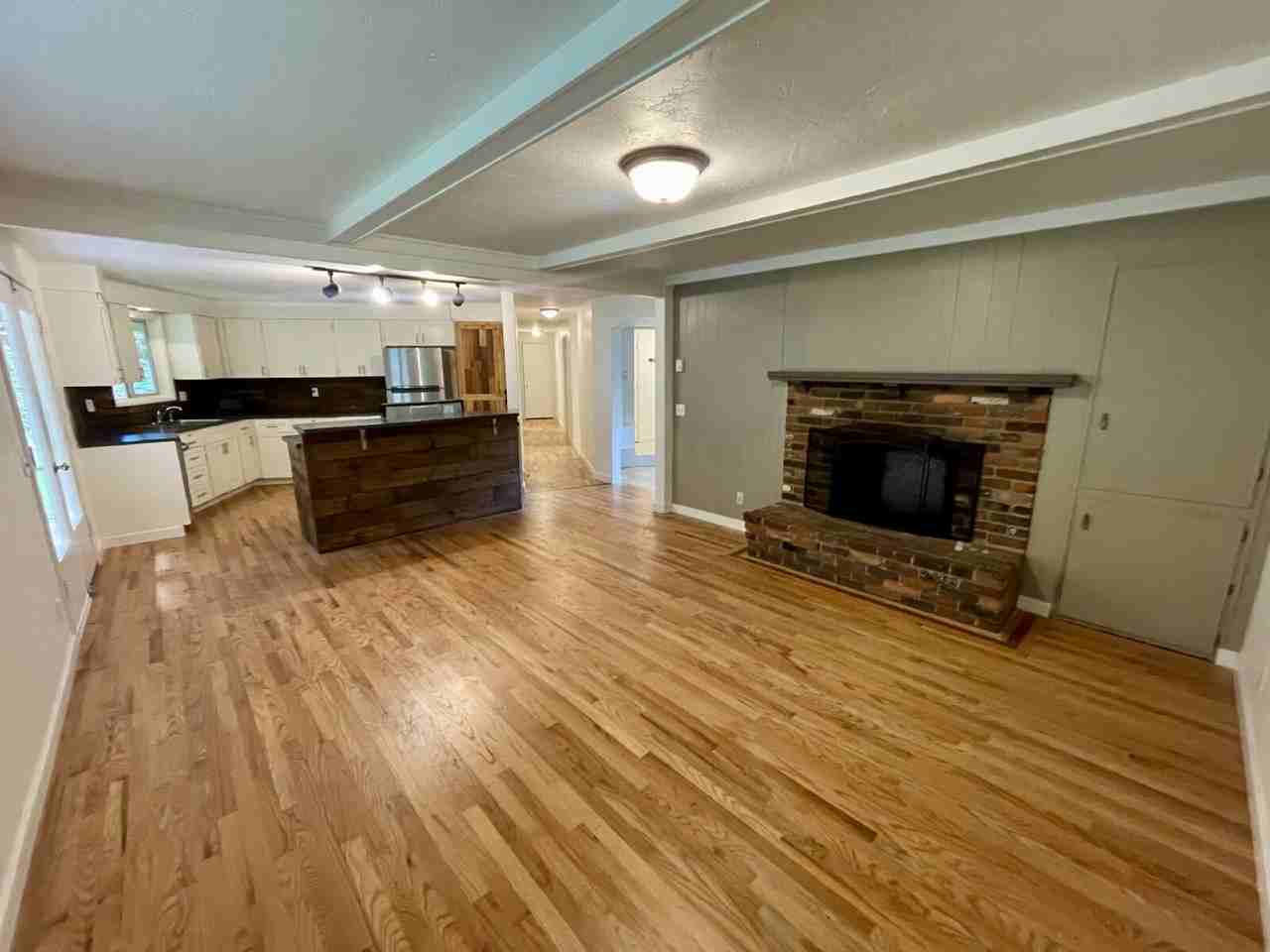 610 Spencer Ct - Photo 6 of 24