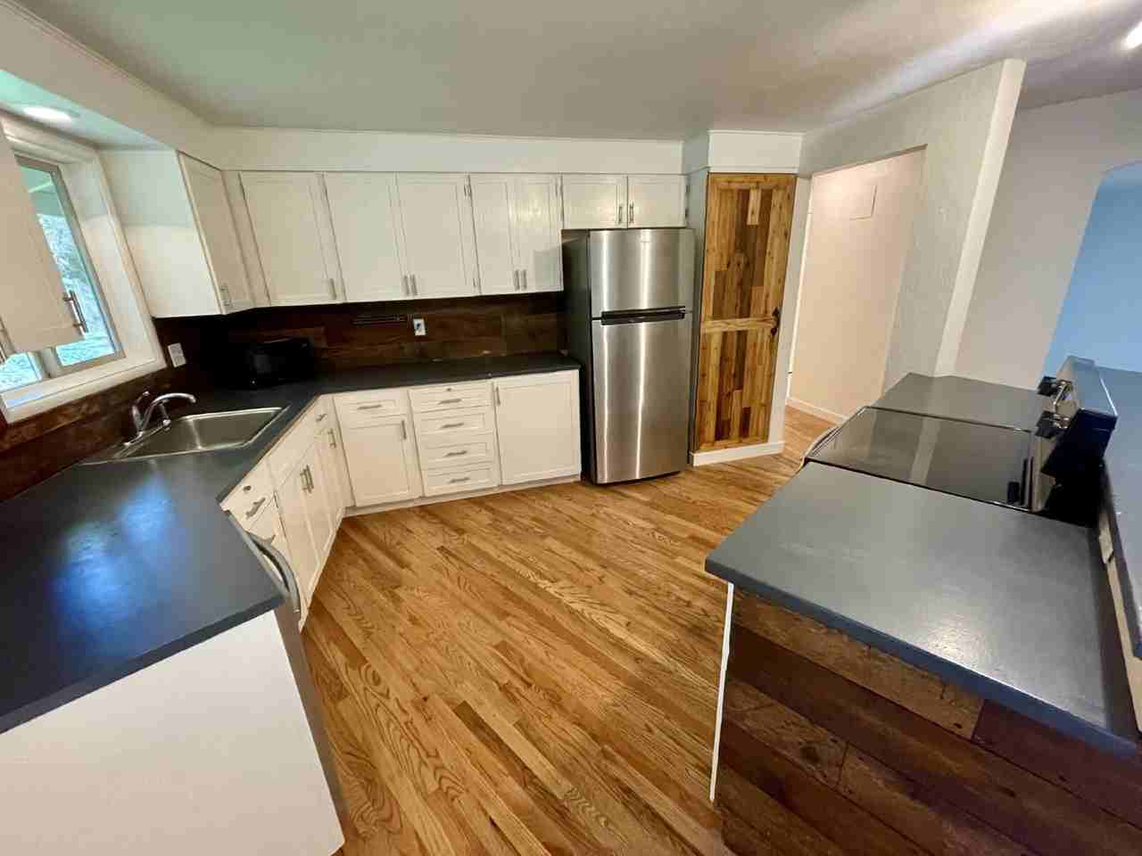 610 Spencer Ct - Photo 7 of 24