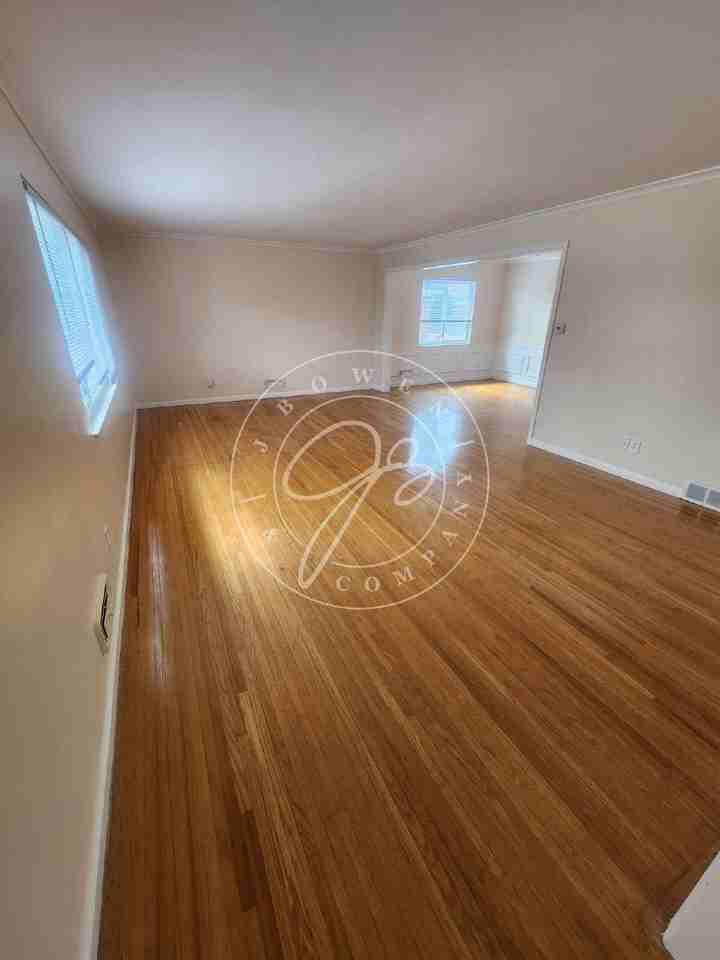 2149 Evergreen Rd #3 - Photo 2 of 11