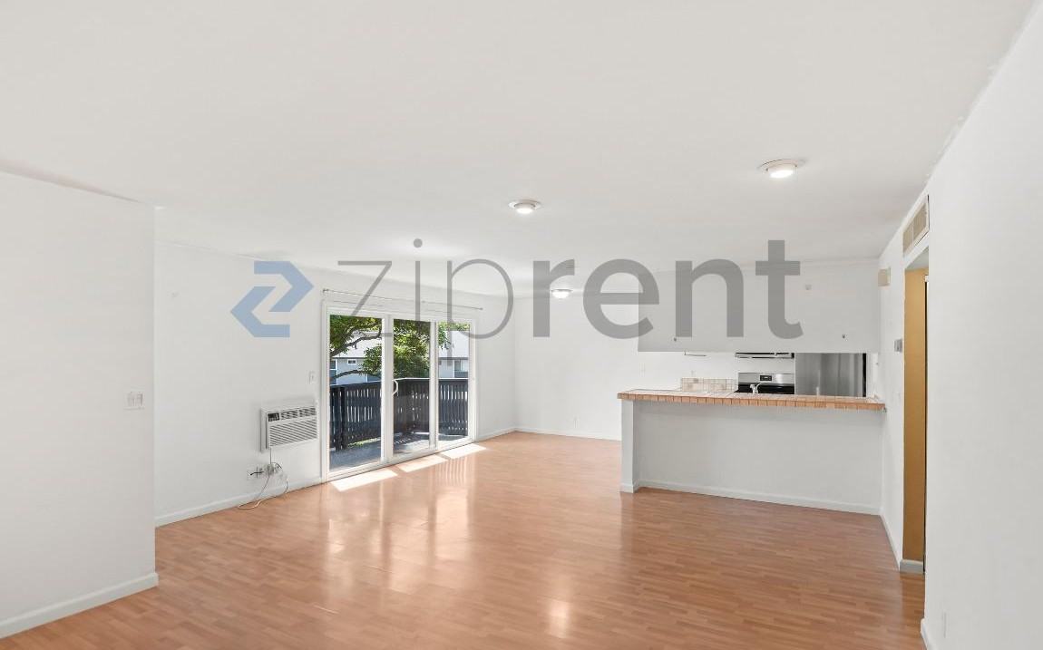 9085 Alcosta Blvd #378 - Photo 7 of 25