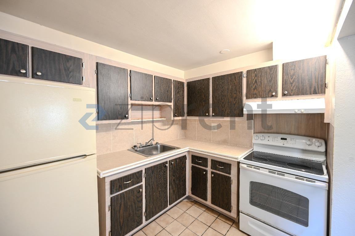 6040 Sw 26th St #1 - Photo 7 of 25