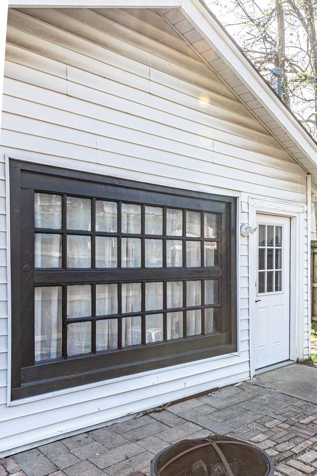 1229 1/2 S Owasso Ave - Photo 3 of 17