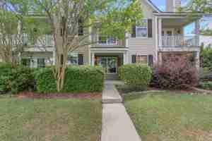 featured image of 16 16 Ashleigh Ln