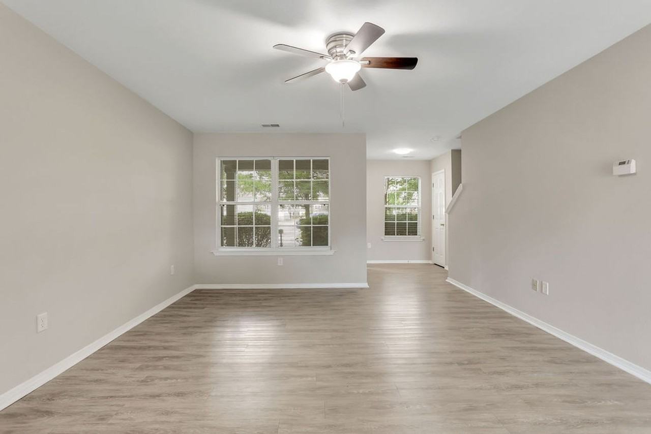 16 16 Ashleigh Ln - Photo 6 of 37