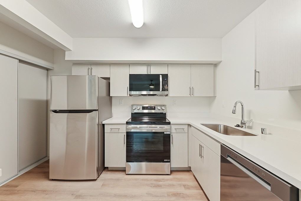 Capri at Sunny Hills - Photo 6 of 30