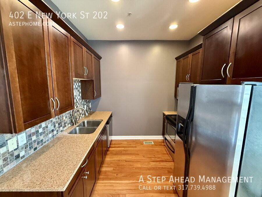 402 E New York St - Photo 5 of 23