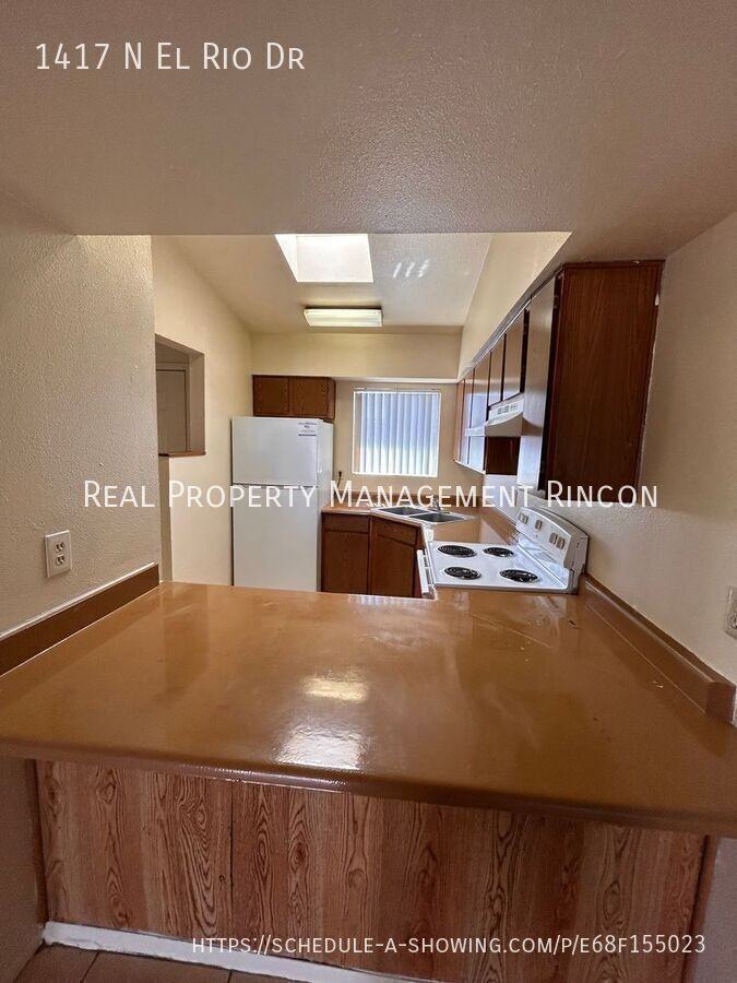1417 N El Rio Dr - Photo 3 of 15