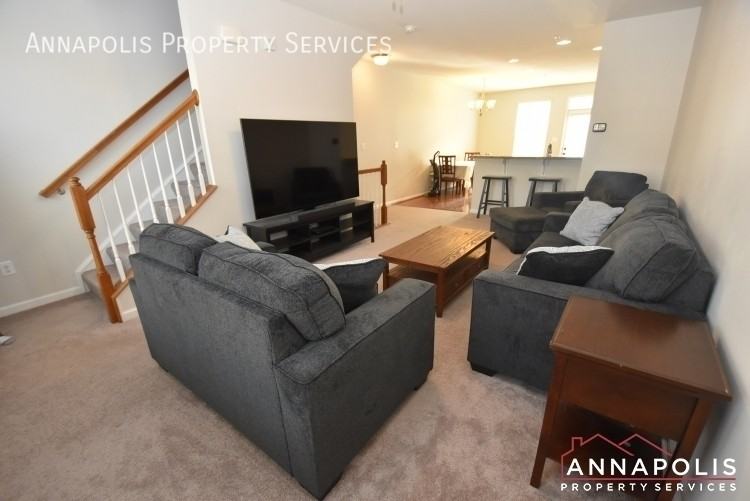 619 Ravenwood Dr - Photo 5 of 21