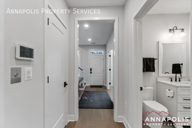 285 West St #12 - Photo 4 of 44