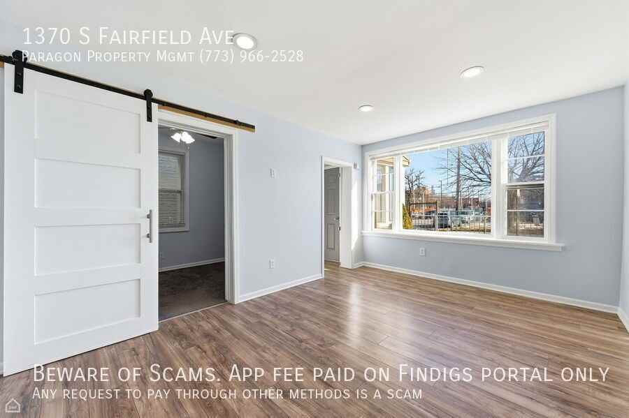1370 S Fairfield Ave - Photo 2 of 19