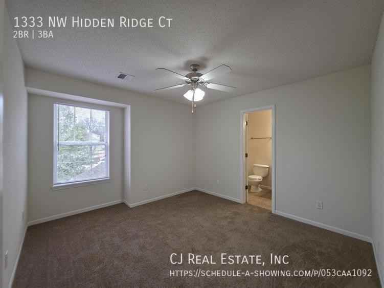 1333 Nw Hidden Ridge Ct - Photo 5 of 11