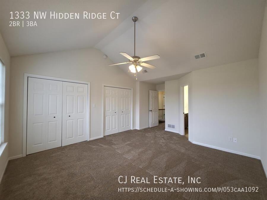 1333 Nw Hidden Ridge Ct - Photo 7 of 11