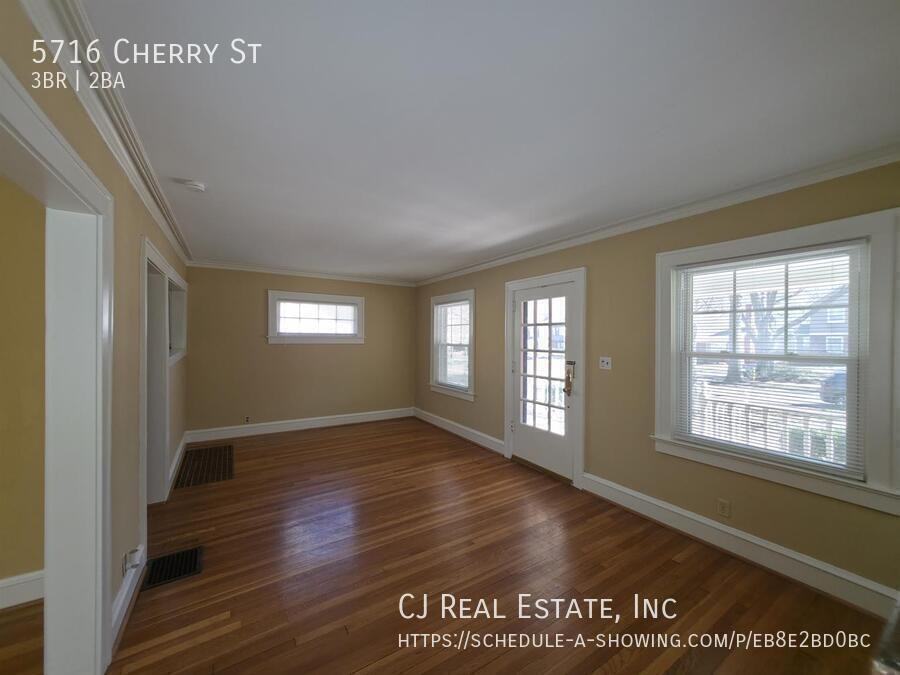 5716 Cherry St - Photo 2 of 11