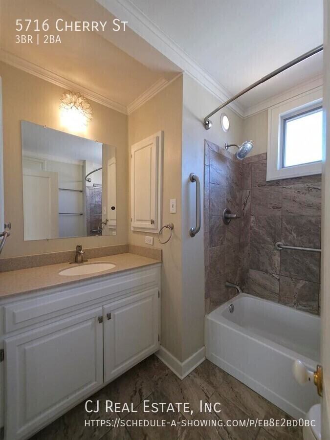 5716 Cherry St - Photo 7 of 11