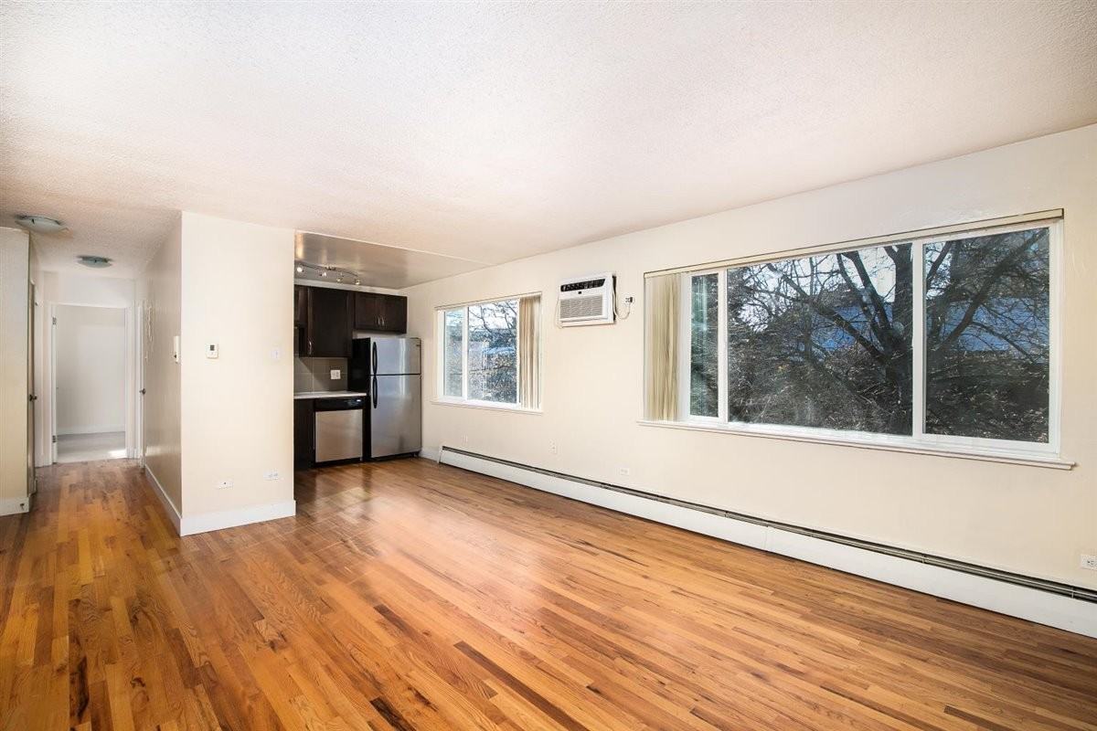 900 N Washington St #303 - Photo 2 of 7