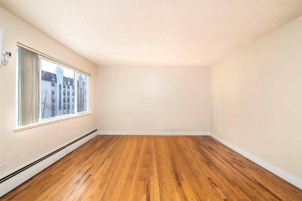 900 N Washington St #303 - Photo 4 of 7