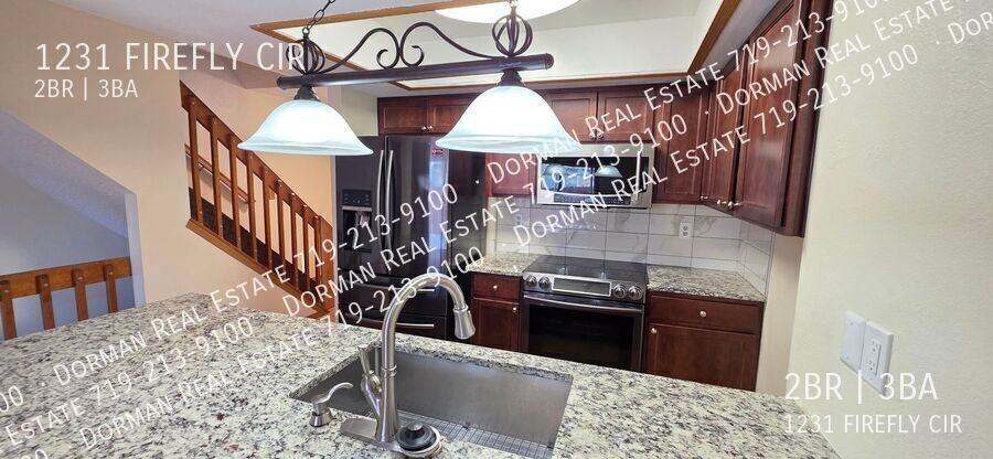 1231 Firefly Cir - Photo 6 of 17