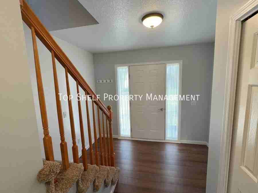 4542 Meadow Valley Dr - Photo 3 of 19