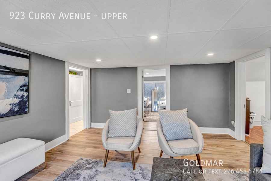 923 Curry Ave - Photo 4 of 12