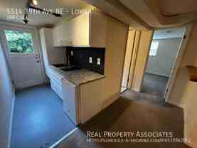 5514 39th Ave Ne #LOWER - Photo 1 of 1