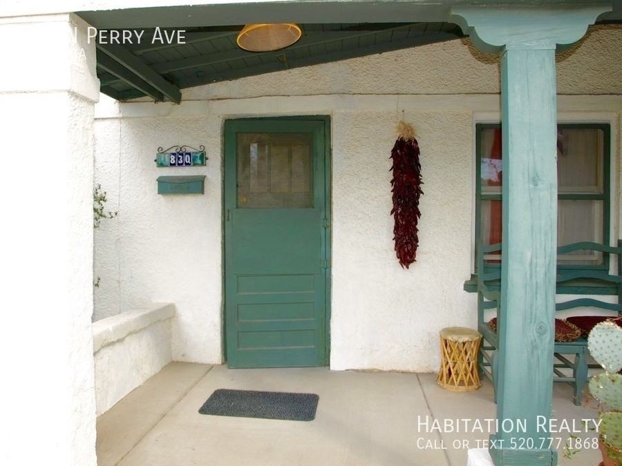 830 N Perry Ave - Photo 3 of 27