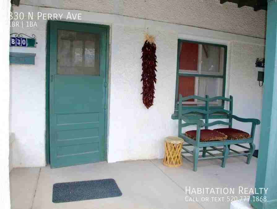 830 N Perry Ave - Photo 4 of 27