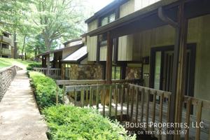 featured image of 65 Oak Hill Dr #8