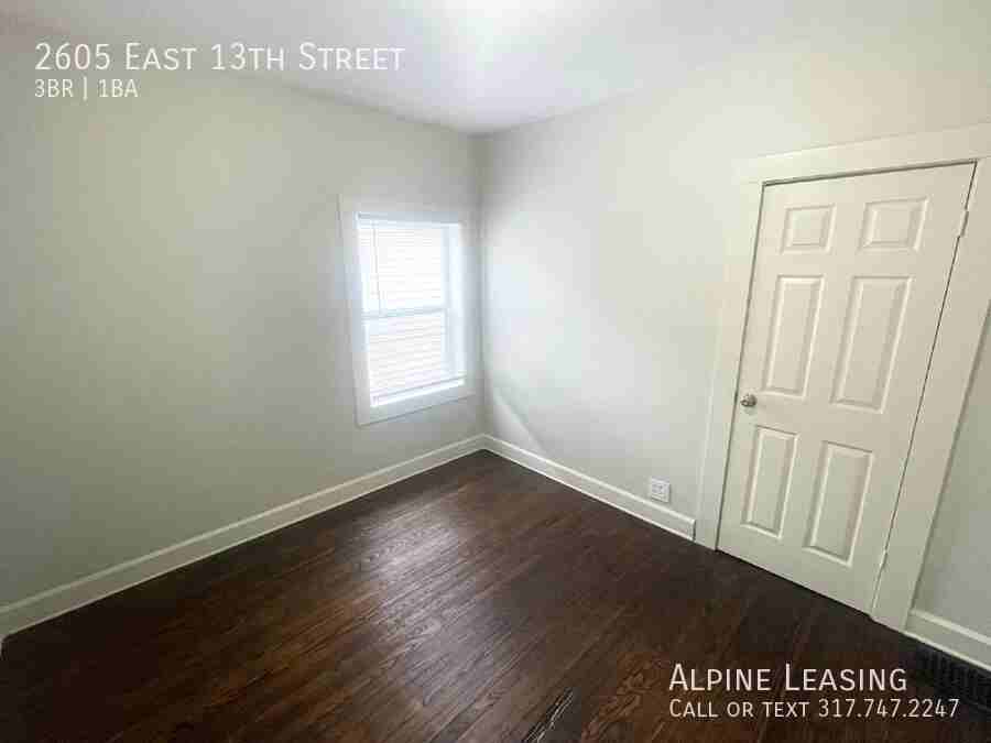 2605 E 13th St - Photo 5 of 7
