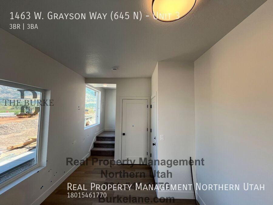 1463 W Grayson Way #3 - Photo 4 of 36