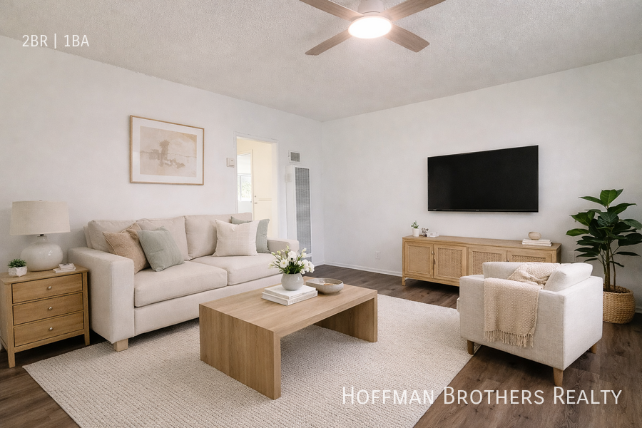 1819 S Oxford Ave #16 - Photo 3 of 6