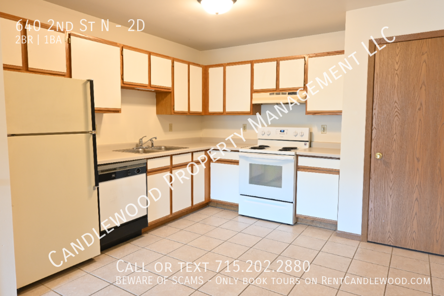 640 2nd St N #2D - Photo 6 of 23