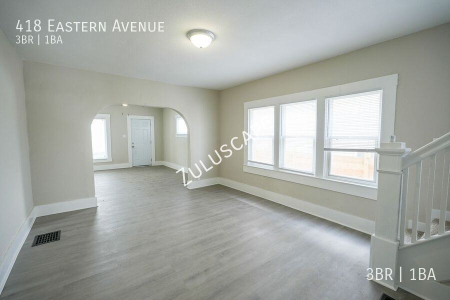 418 Eastern Ave - Photo 6 of 24