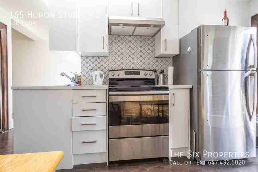 165 Huron St #2 - Photo 5 of 23