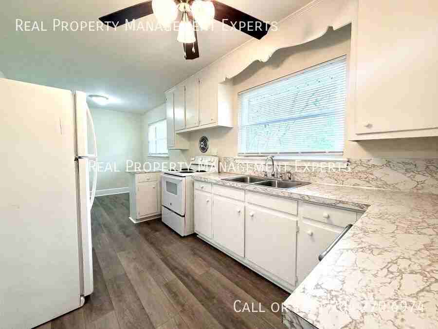 4916 Nevin Rd - Photo 2 of 15