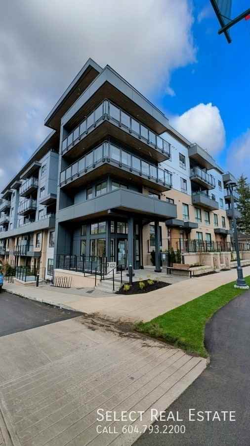 134 STREETTH5 & #TH5 - Photo 2 of 31