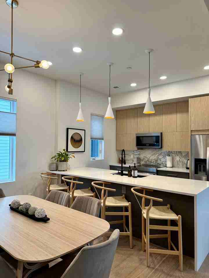 1610 Ingalls St #1610 - Photo 6 of 19