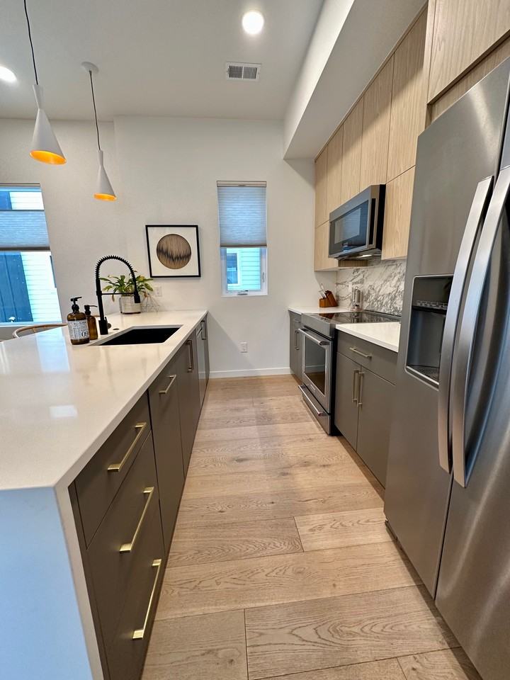 1610 Ingalls St #1610 - Photo 7 of 19