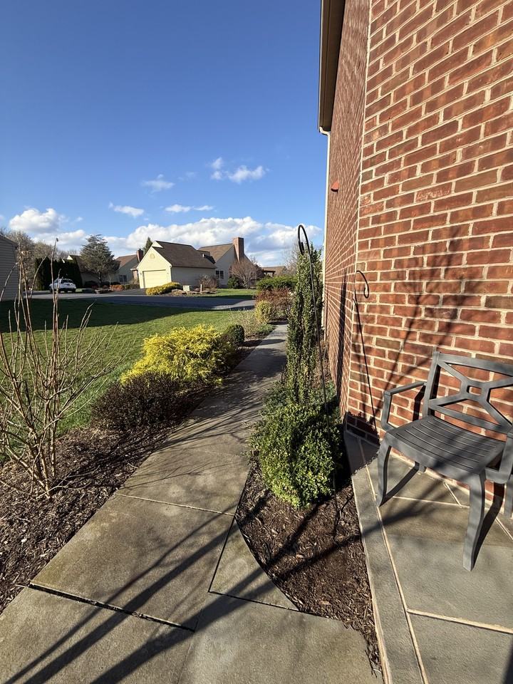 164 Victoria Ln #NA - Photo 3 of 50