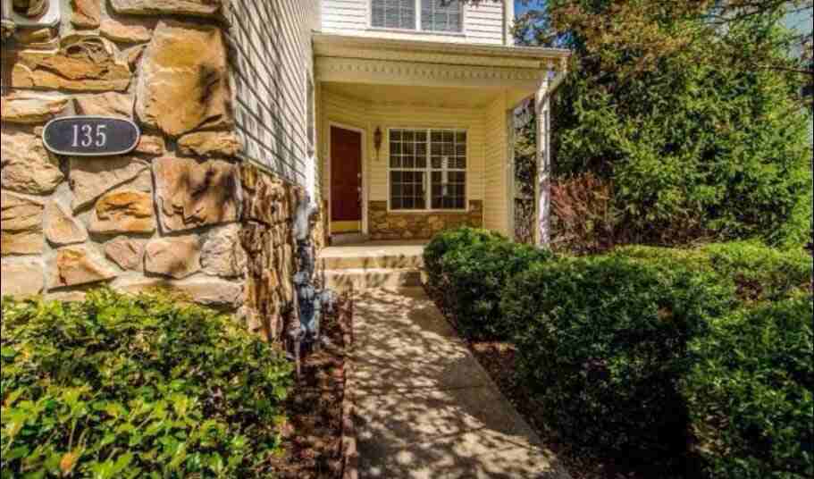 135 Birchwood Dr #NA - Photo 2 of 24